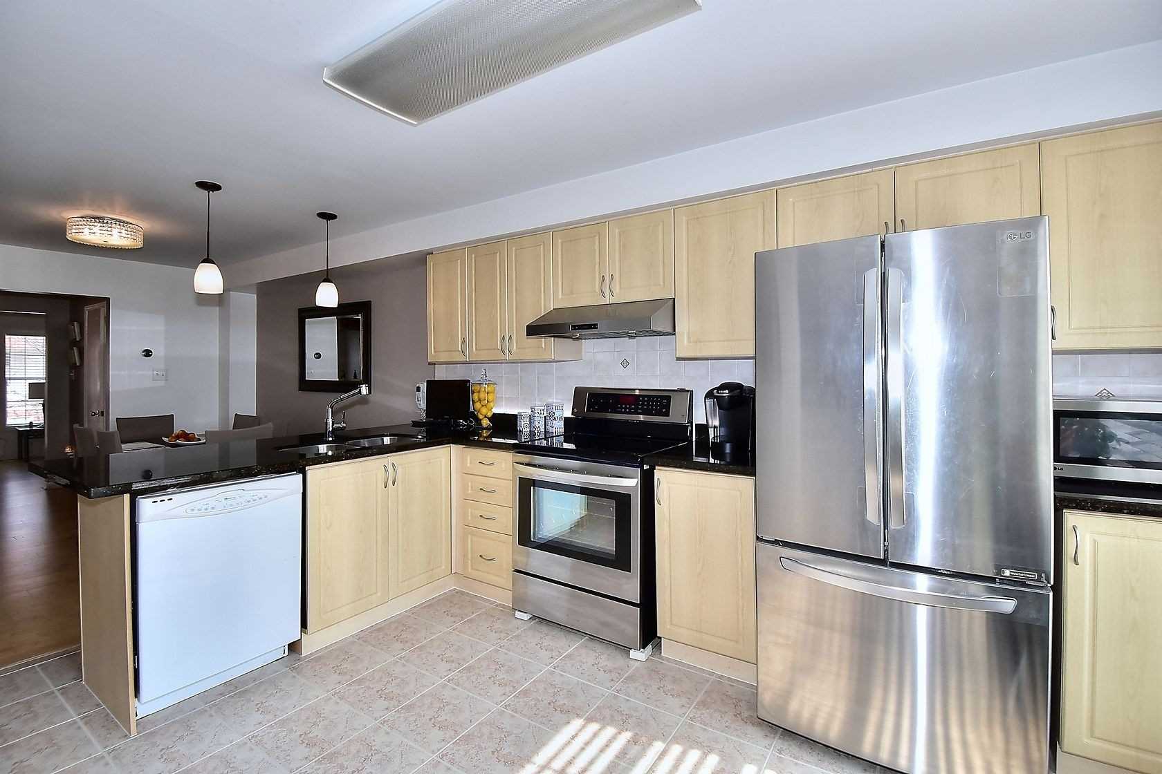 22 Exchequer Pl, #25