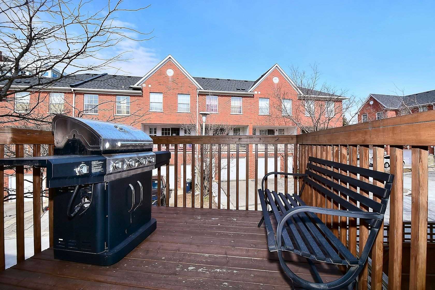 22 Exchequer Pl, #25