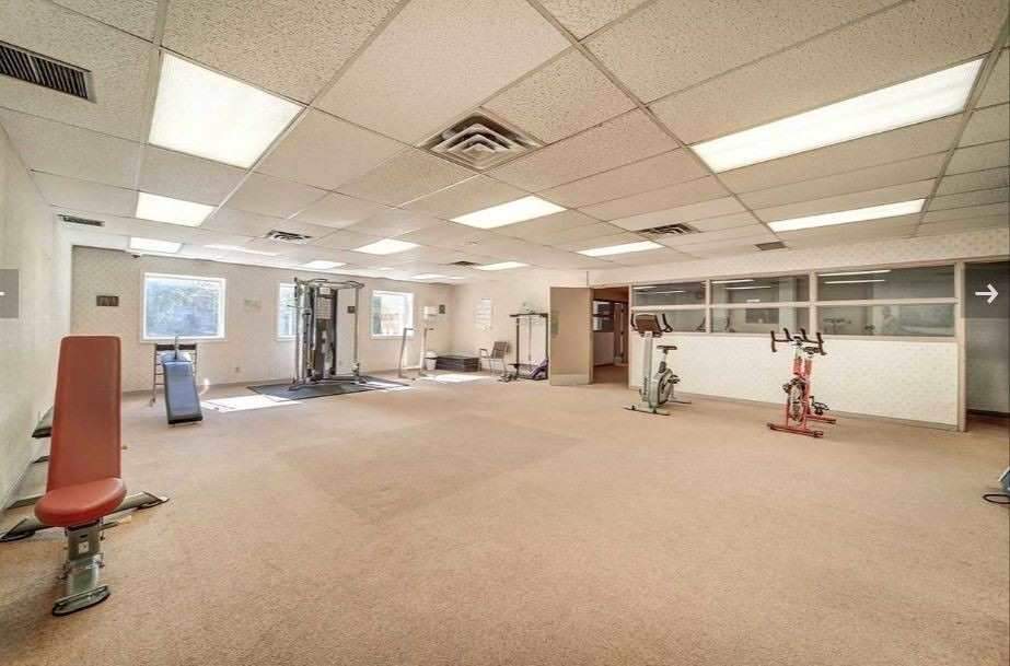 330 Mccowan Rd, #906
