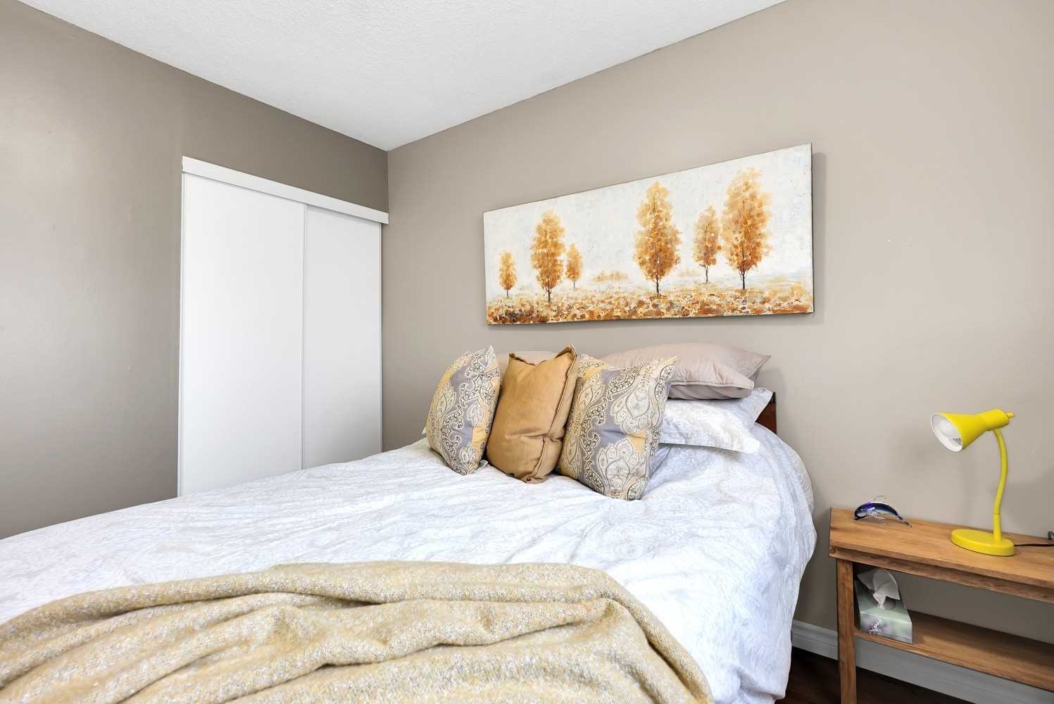 14 Doreen Cres