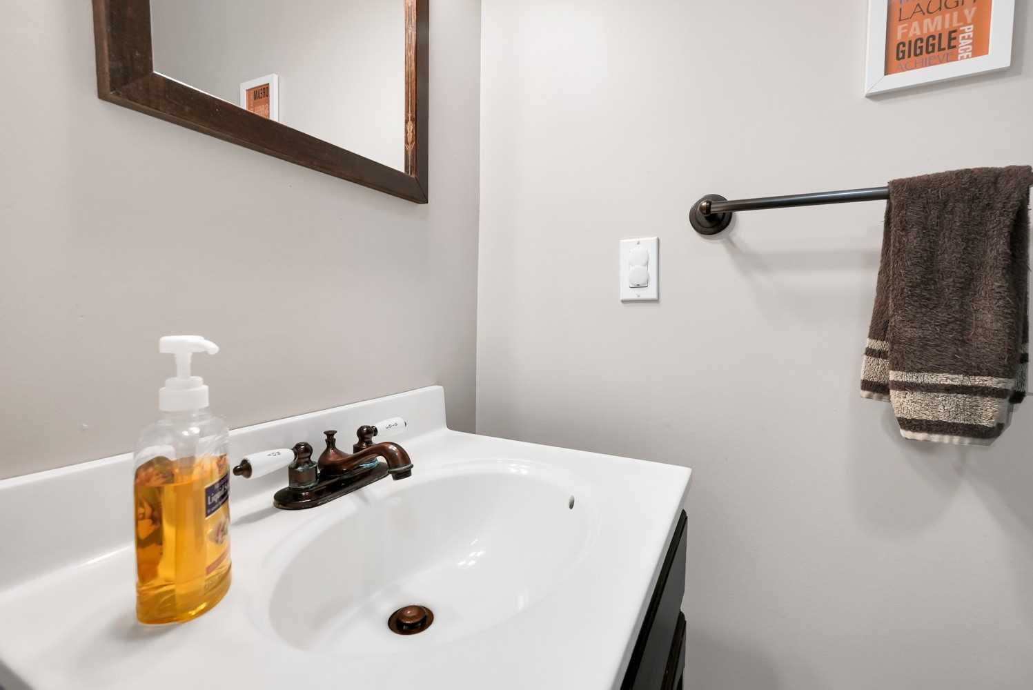 14 Doreen Cres