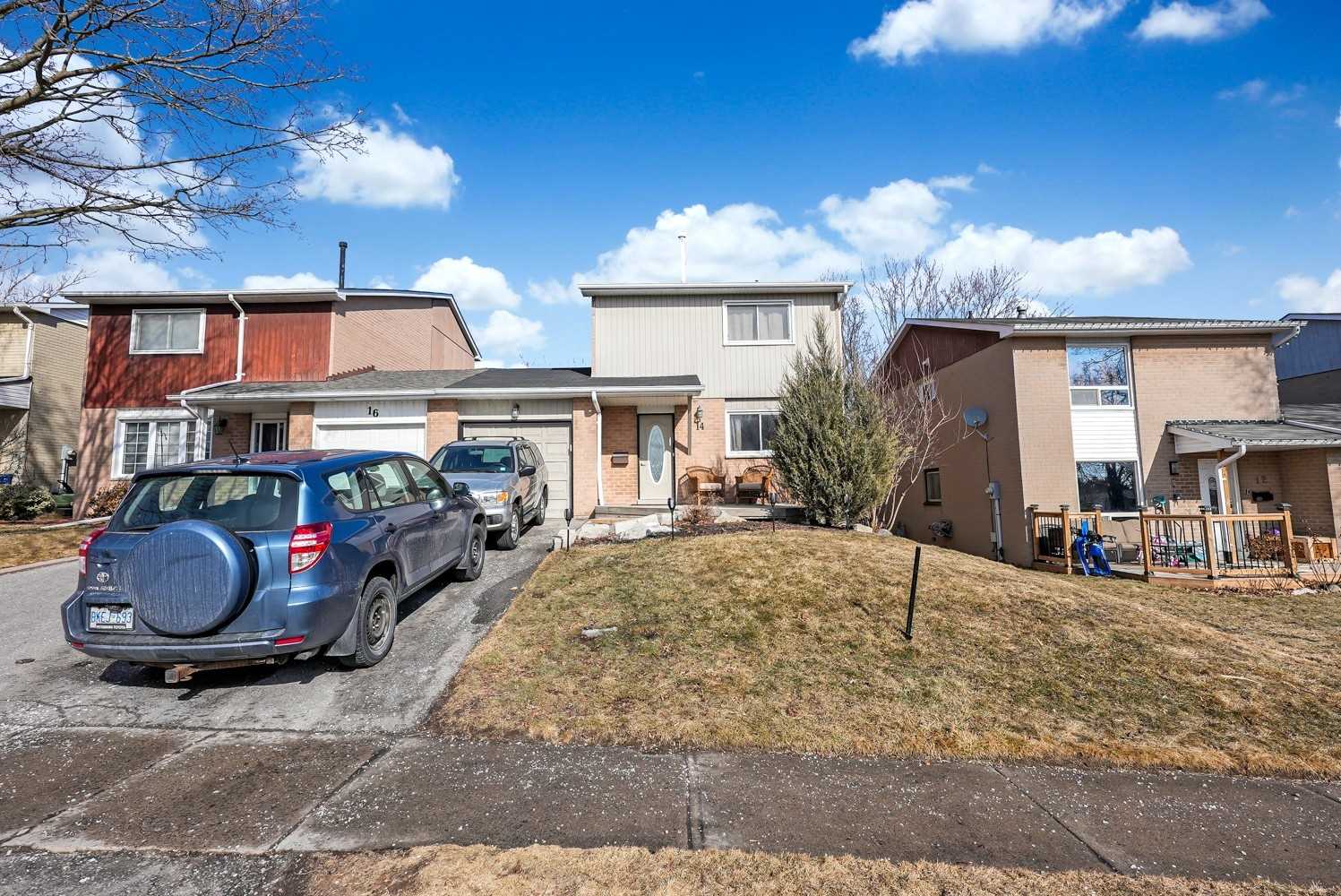 14 Doreen Cres