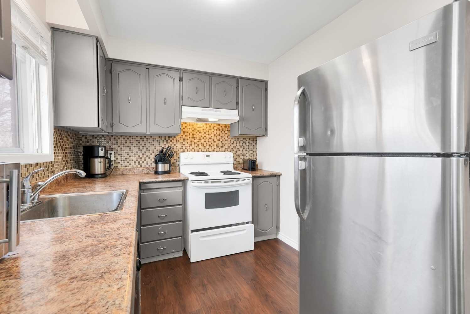 14 Doreen Cres