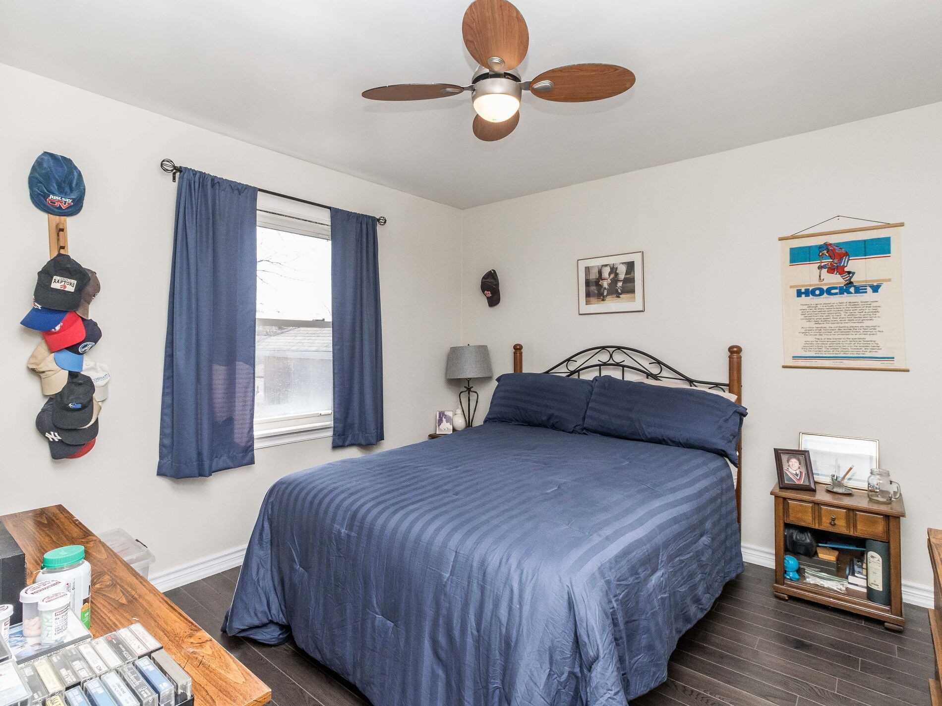 371 Rossland Rd E