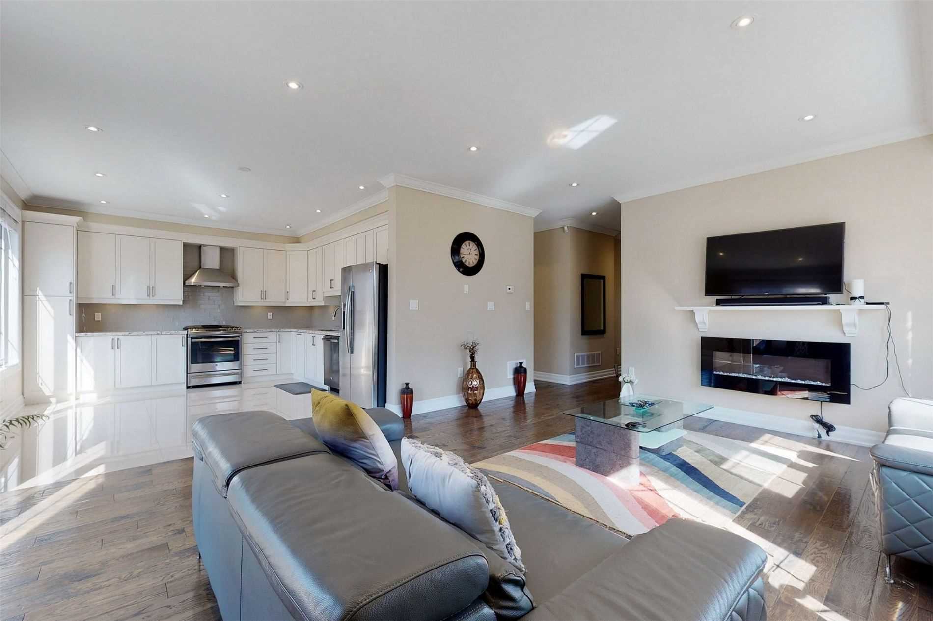 260 Beechgrove Dr