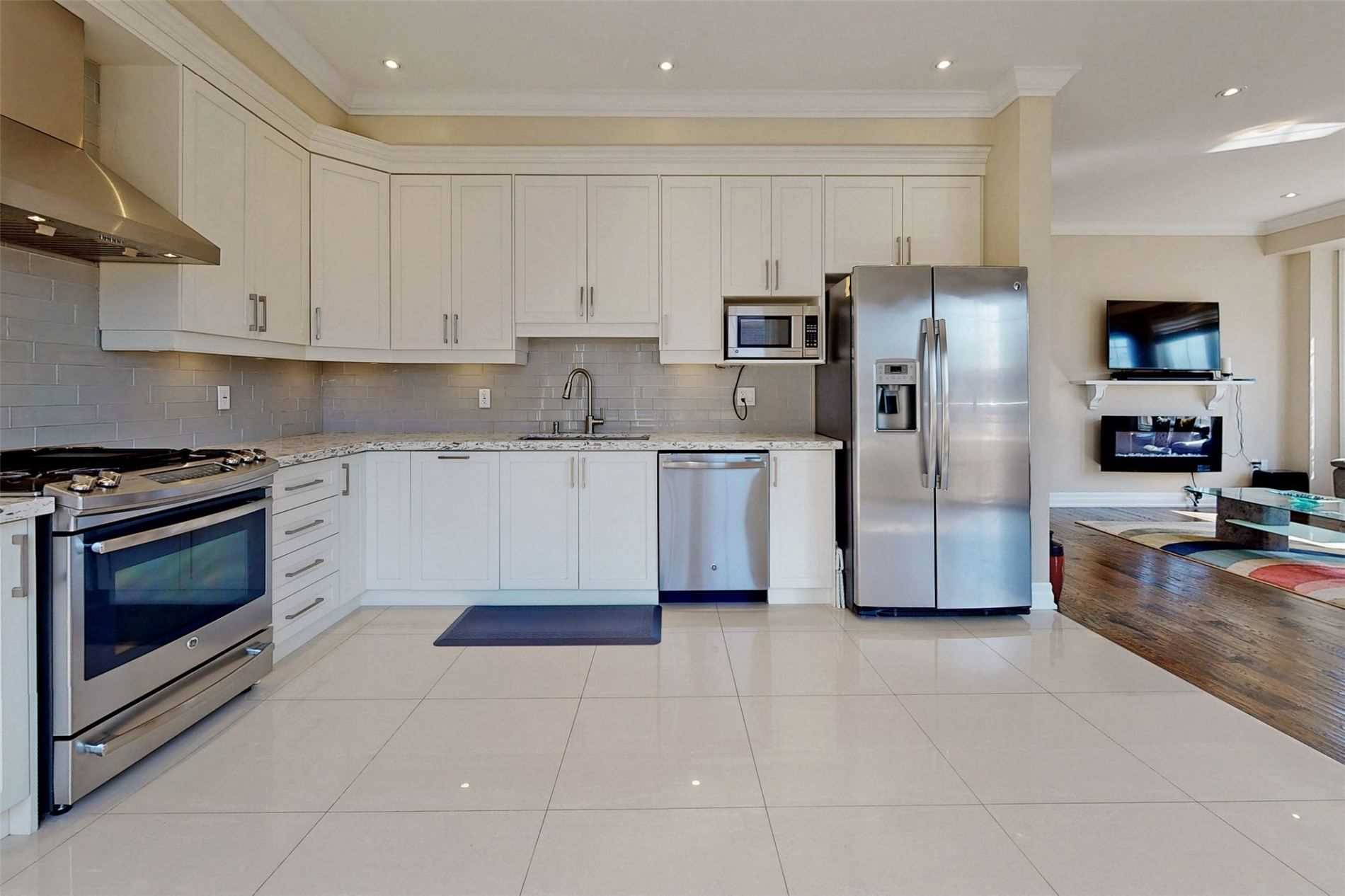 260 Beechgrove Dr
