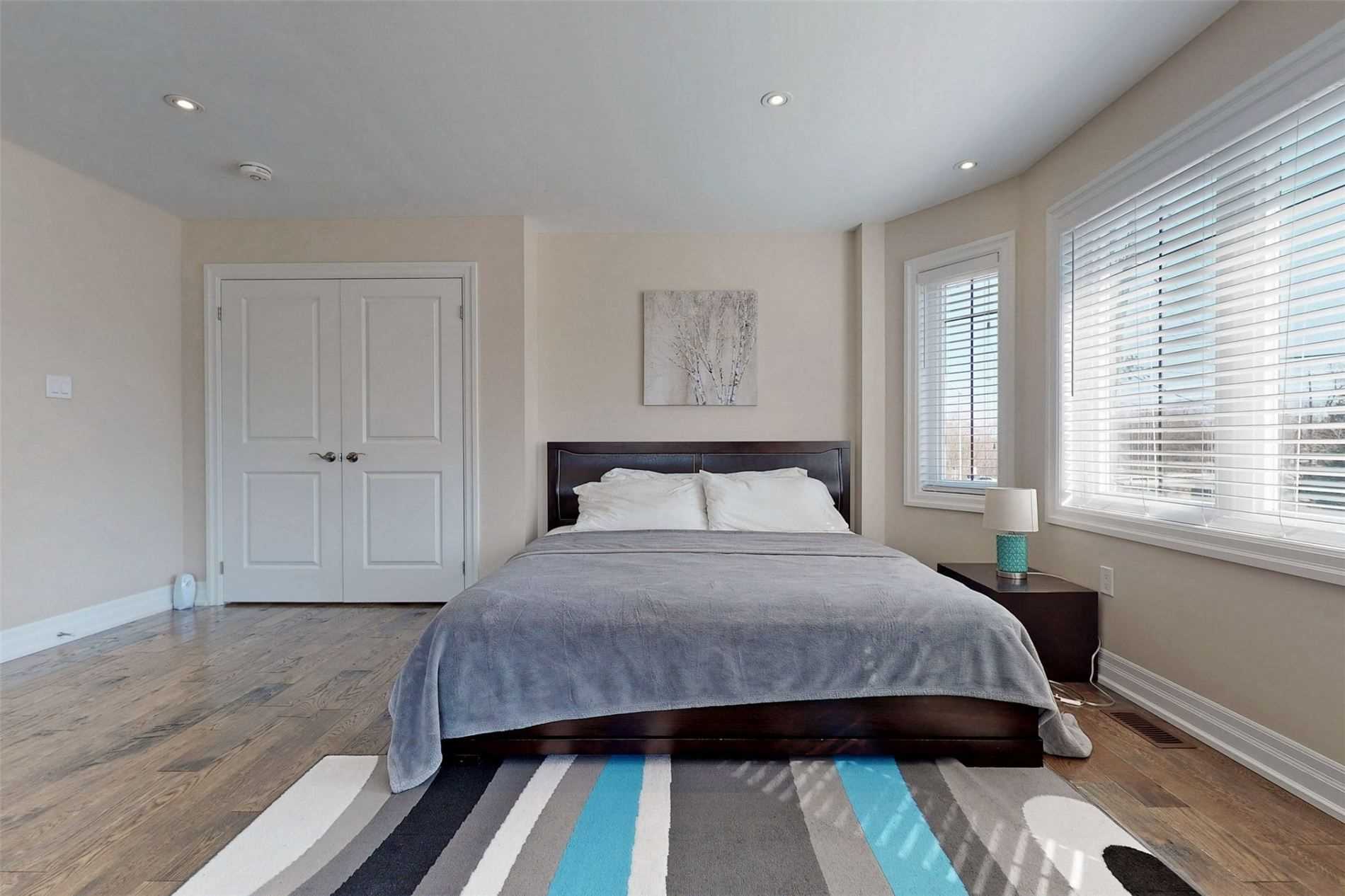 260 Beechgrove Dr