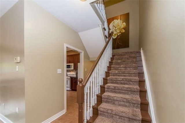 5 Charest Pl