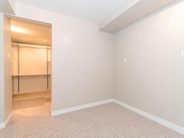 5 Charest Pl