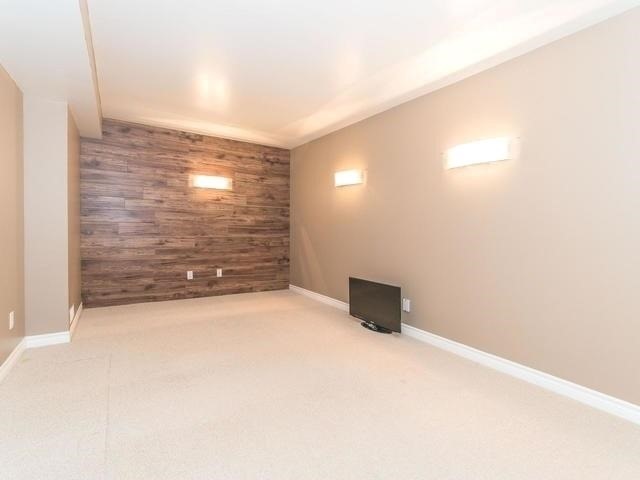 5 Charest Pl