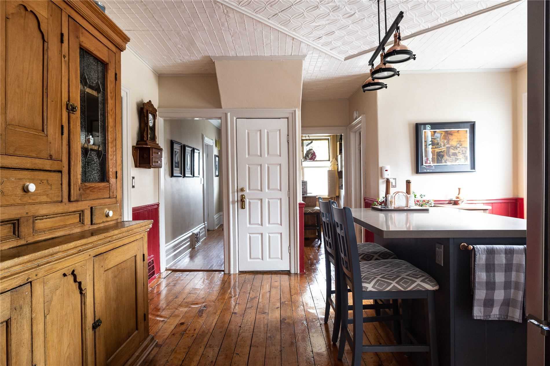 15474 Simcoe St