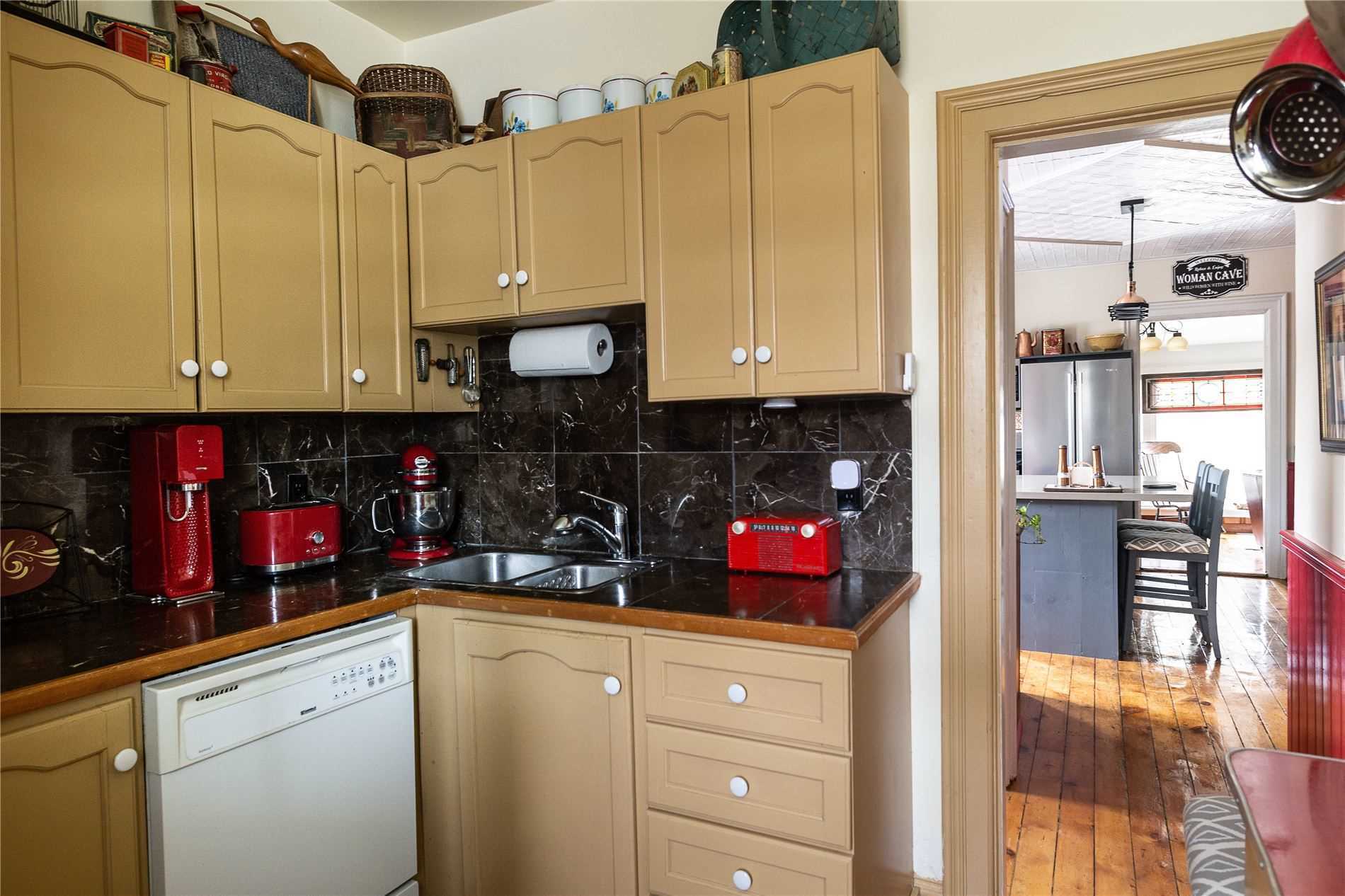 15474 Simcoe St