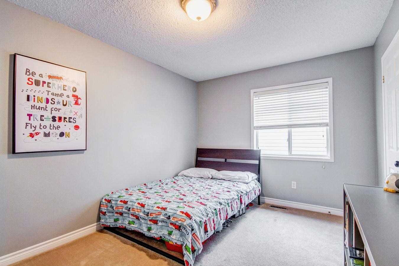 271 Scottsdale Dr