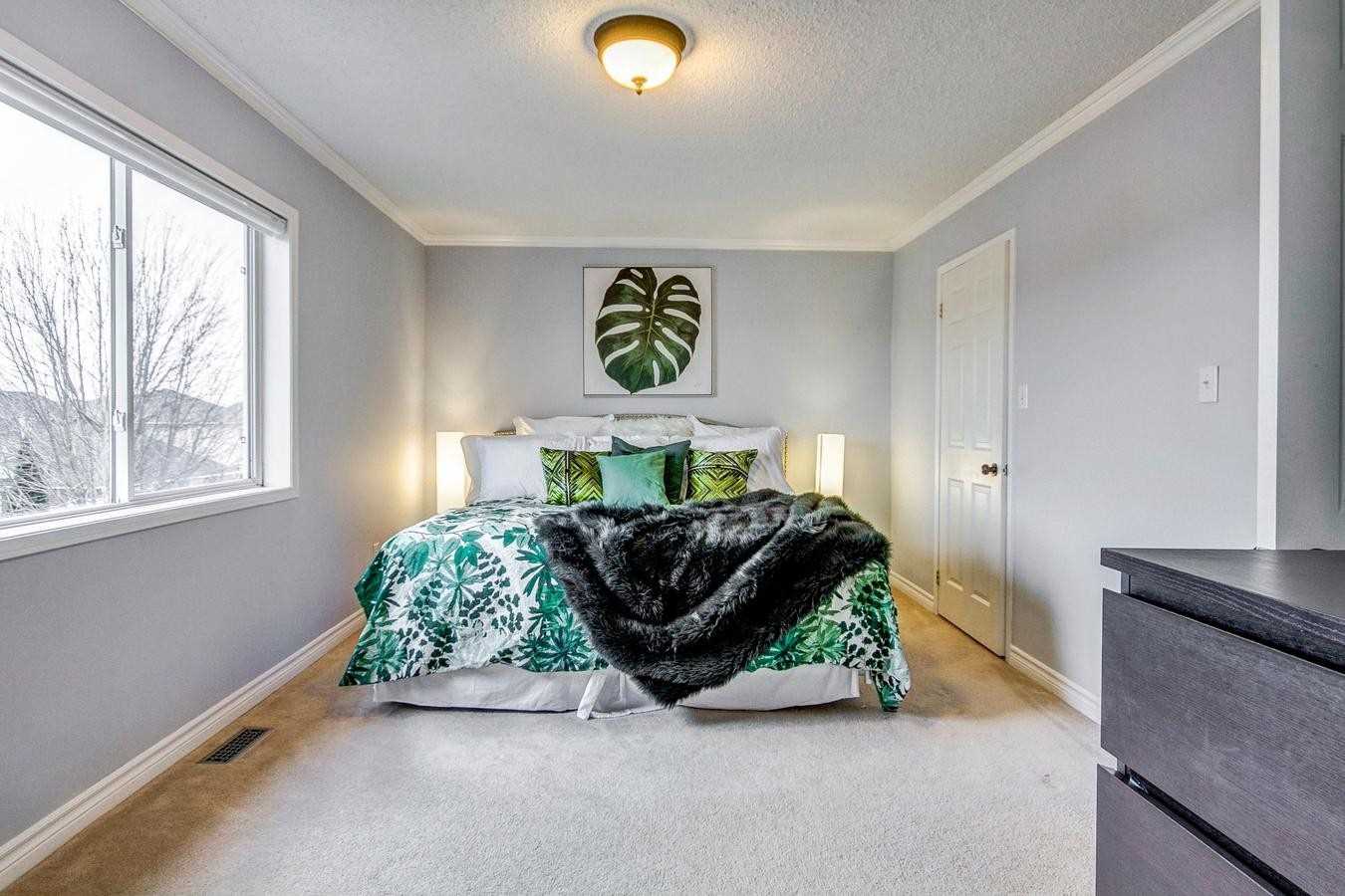 271 Scottsdale Dr