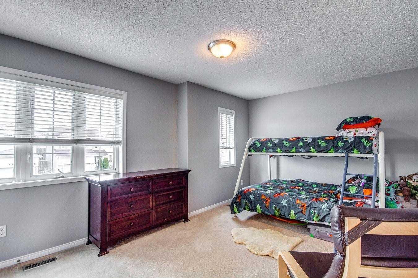 271 Scottsdale Dr