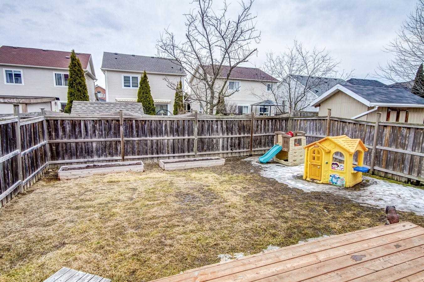 271 Scottsdale Dr
