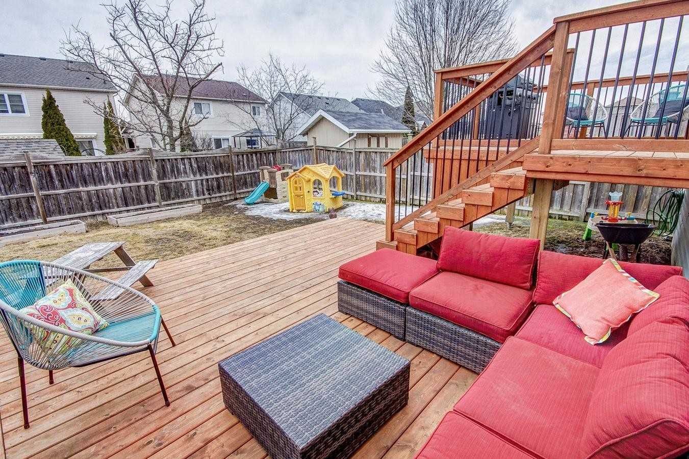 271 Scottsdale Dr