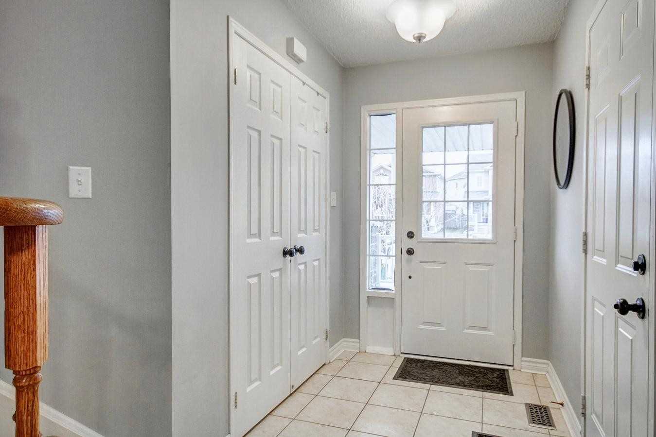 271 Scottsdale Dr