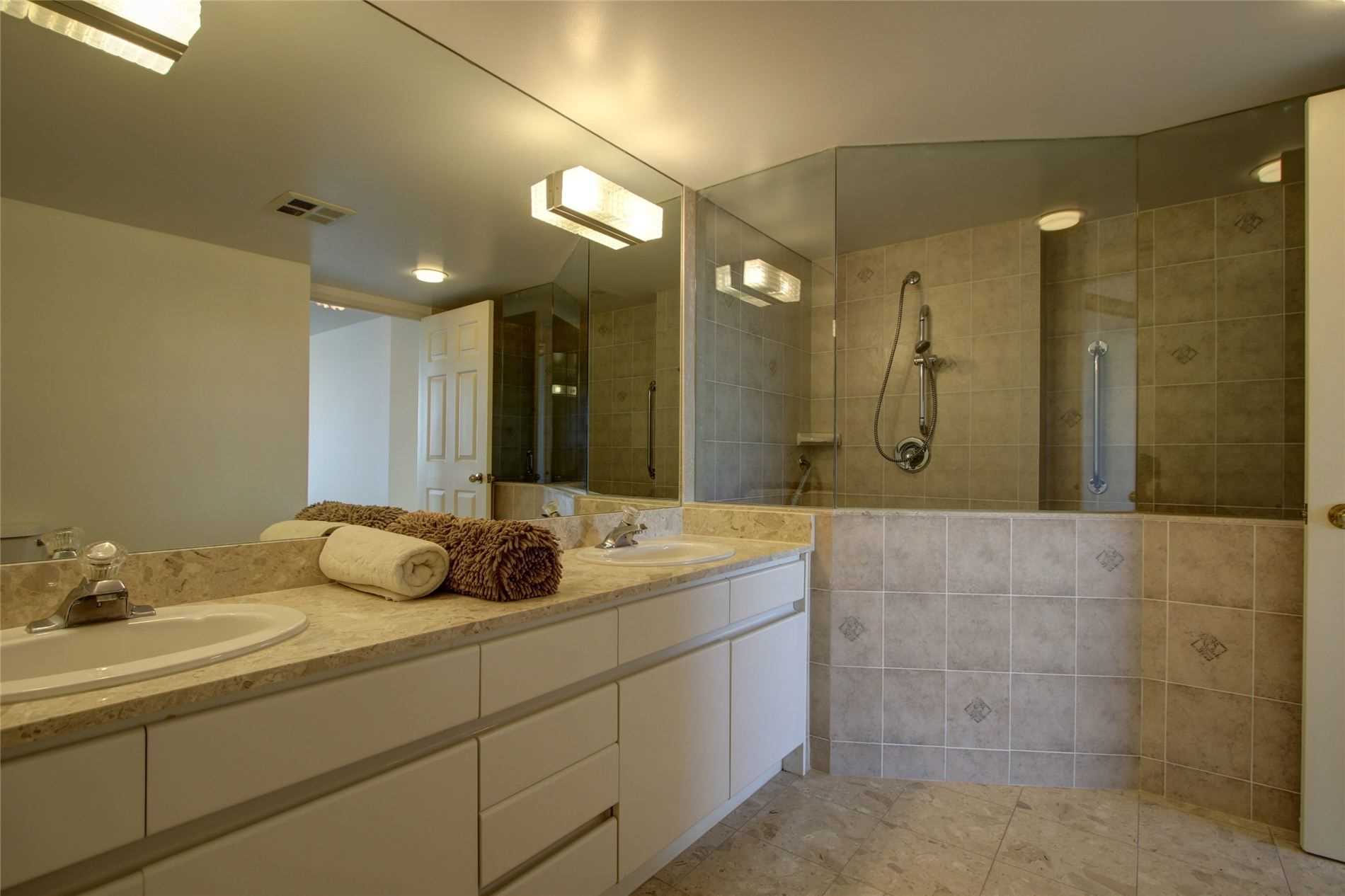 20 Guildwood Pkwy, #714