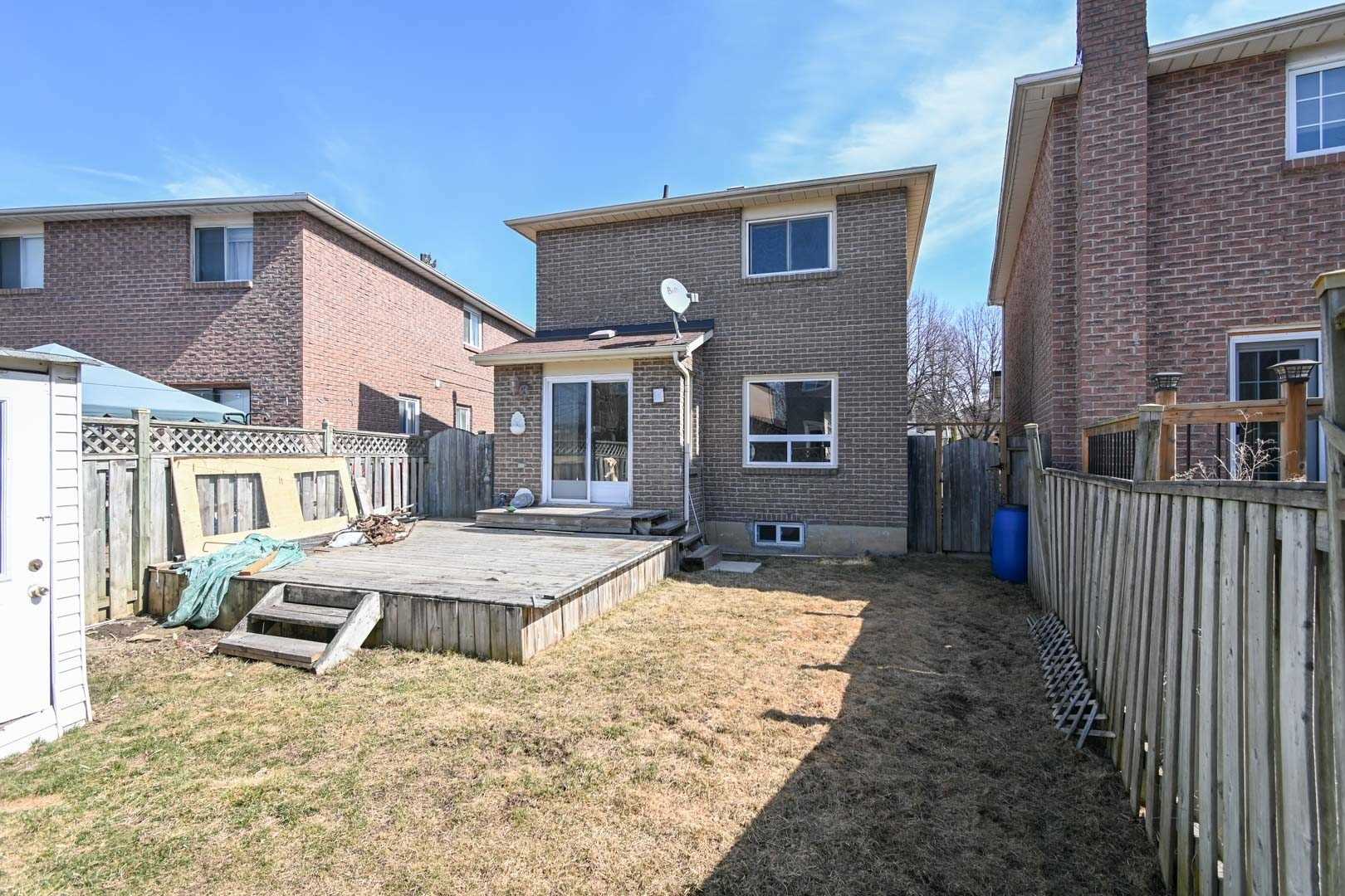 1548 Marshcourt Dr