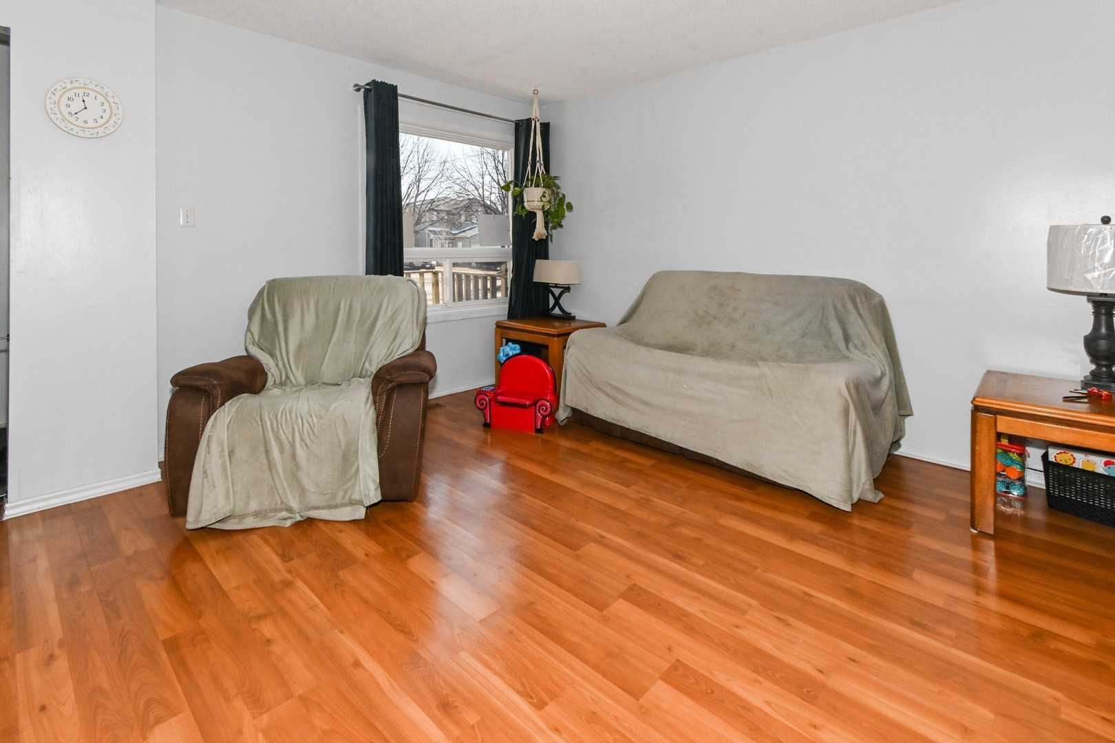 1548 Marshcourt Dr
