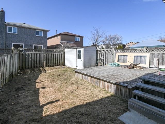 1548 Marshcourt Dr