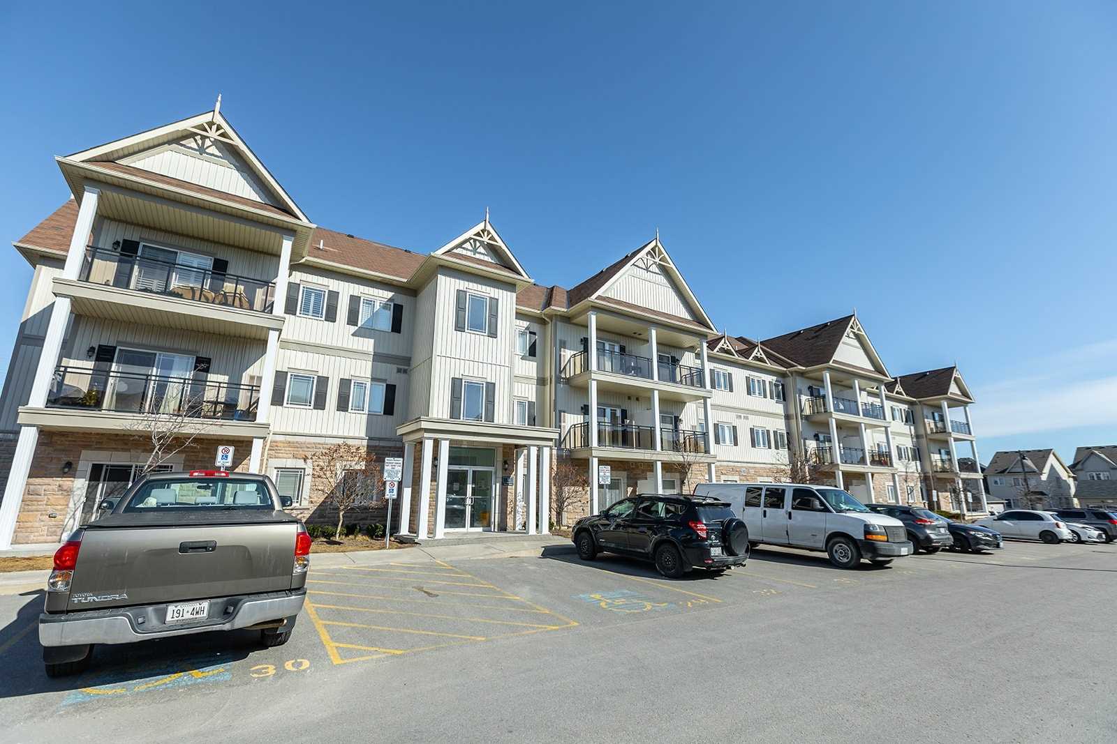 1 Sidney Lane, #203