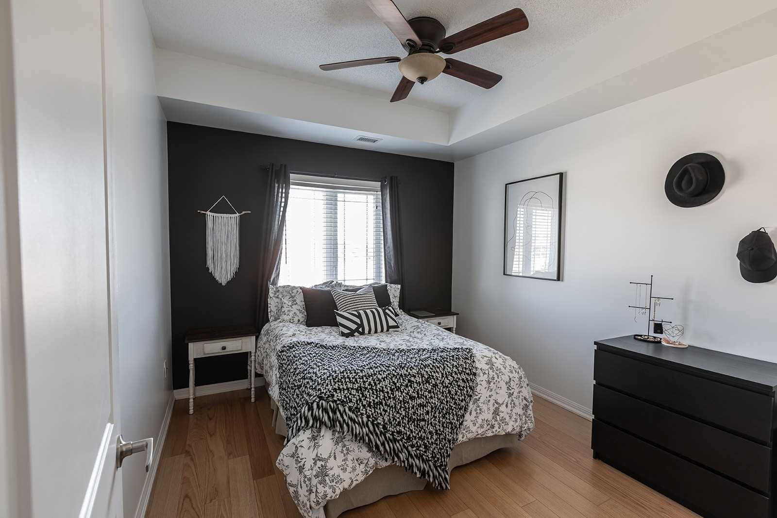 1 Sidney Lane, #203