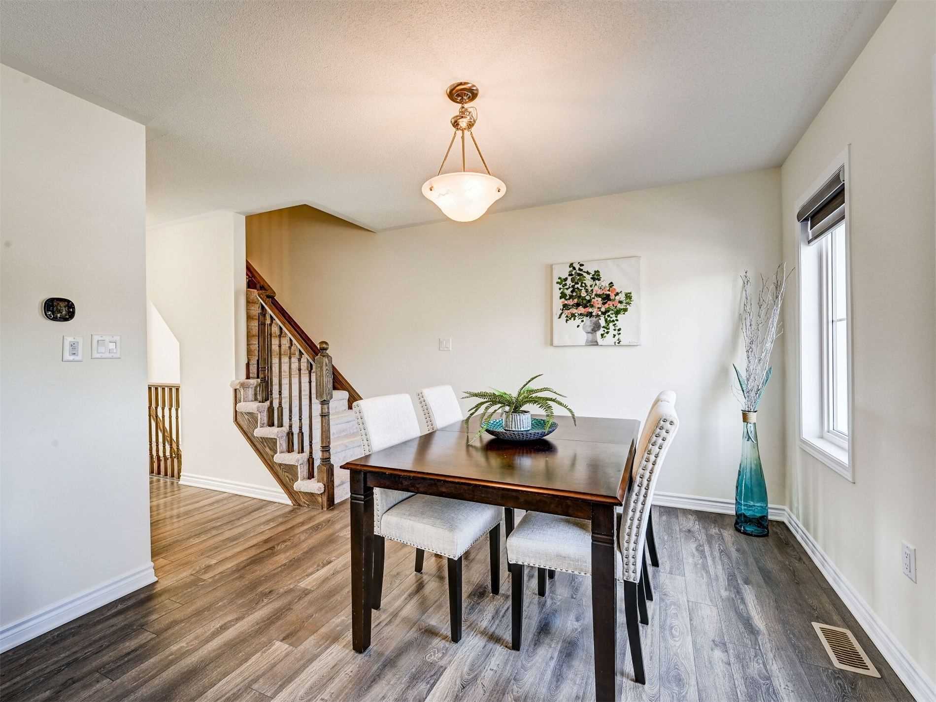 2470 Fall Harvest Cres