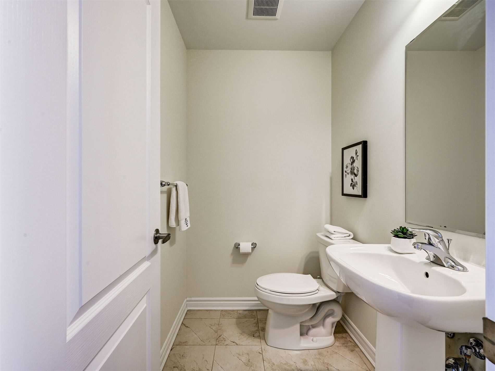 2470 Fall Harvest Cres