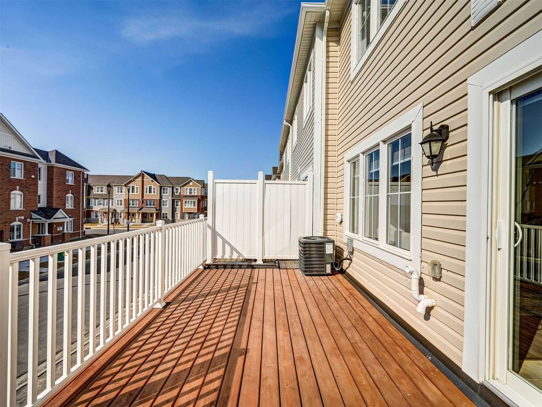 2470 Fall Harvest Cres