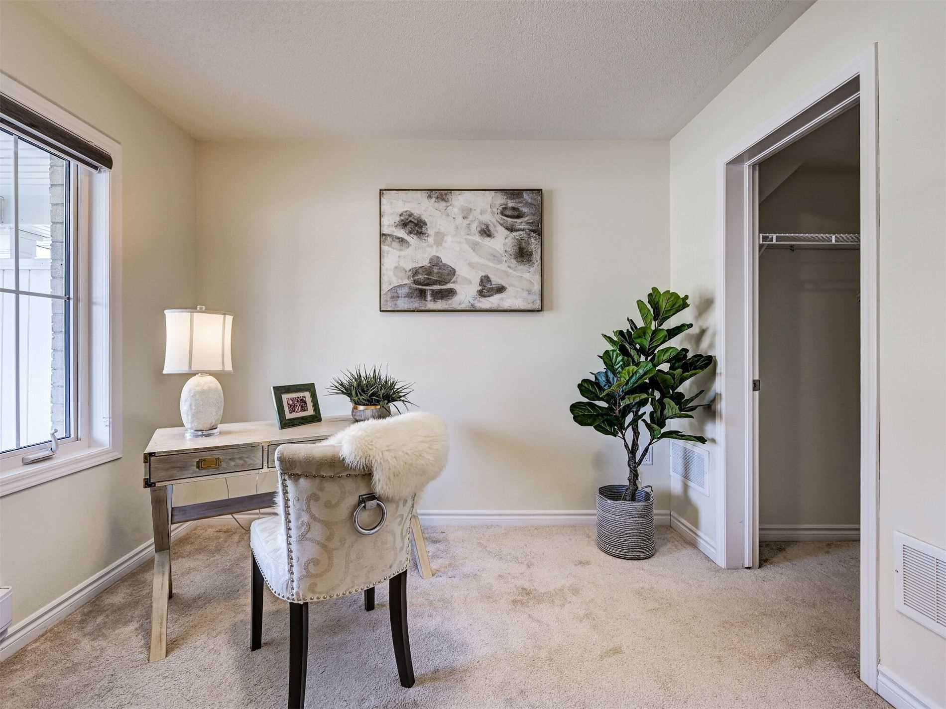 2470 Fall Harvest Cres