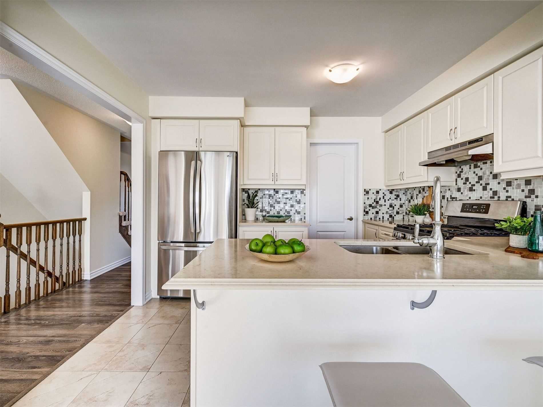2470 Fall Harvest Cres