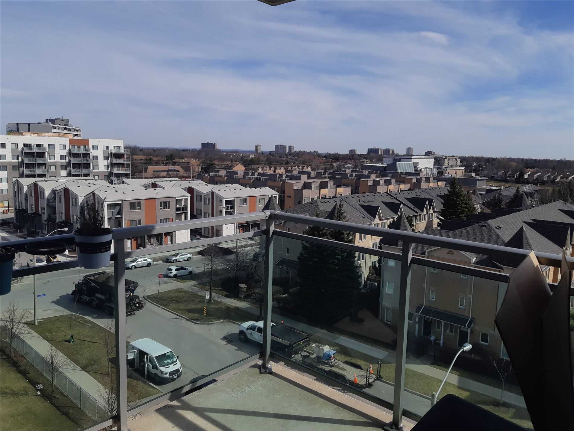 8 Rosebank Dr, #6L