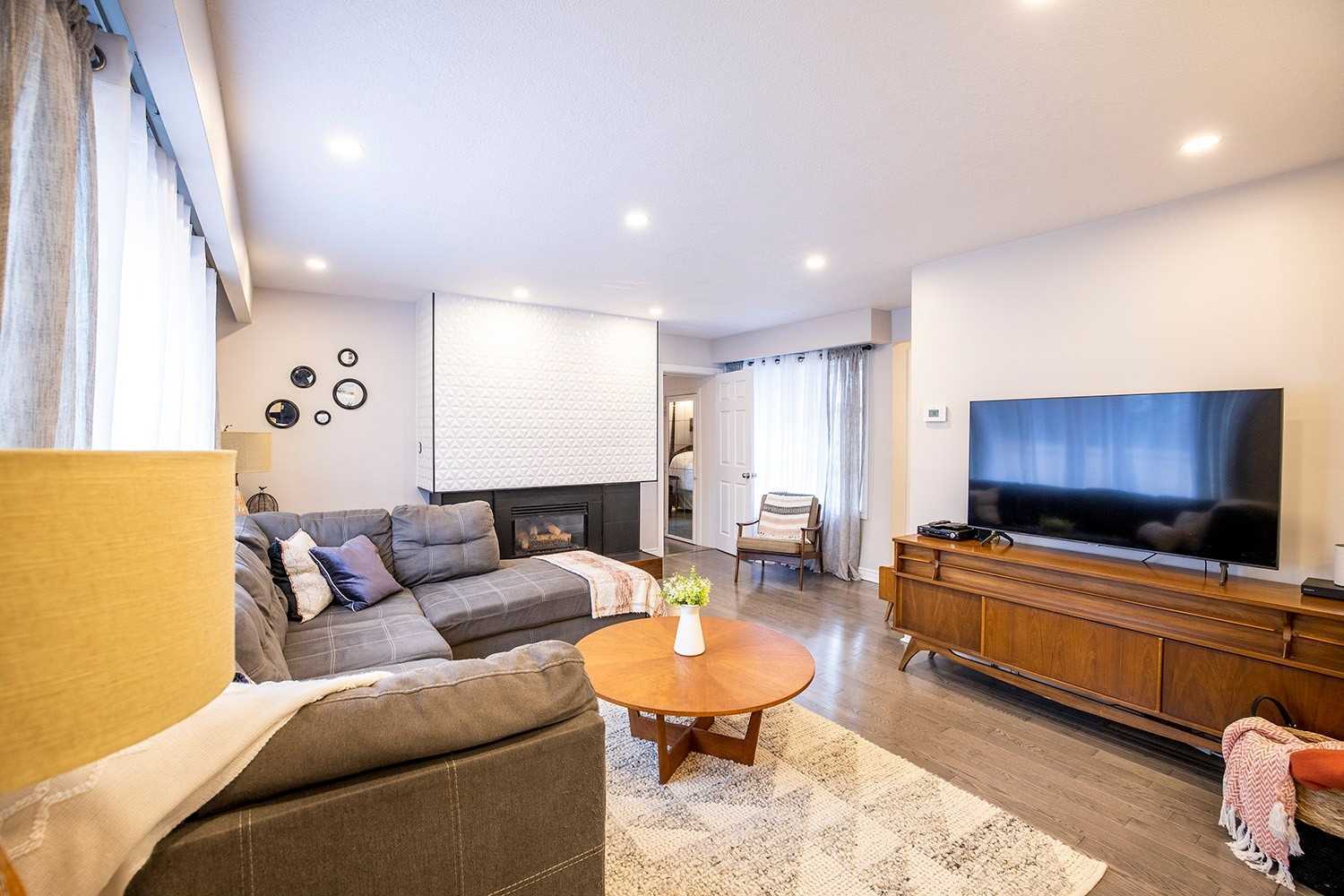 445 Juliana Dr