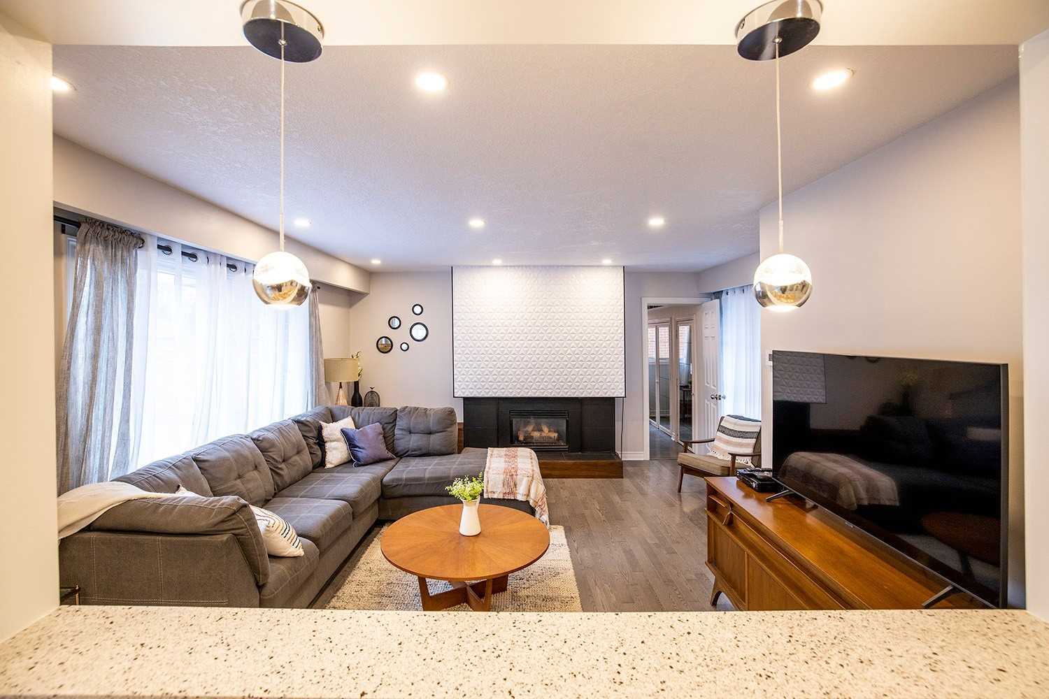 445 Juliana Dr