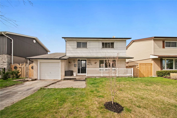 1434 Parkham Cres, Pickering