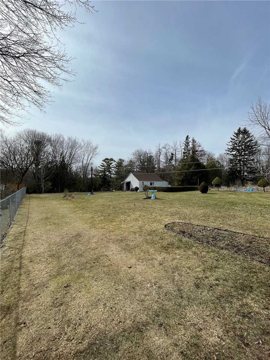 1482 Simcoe St N