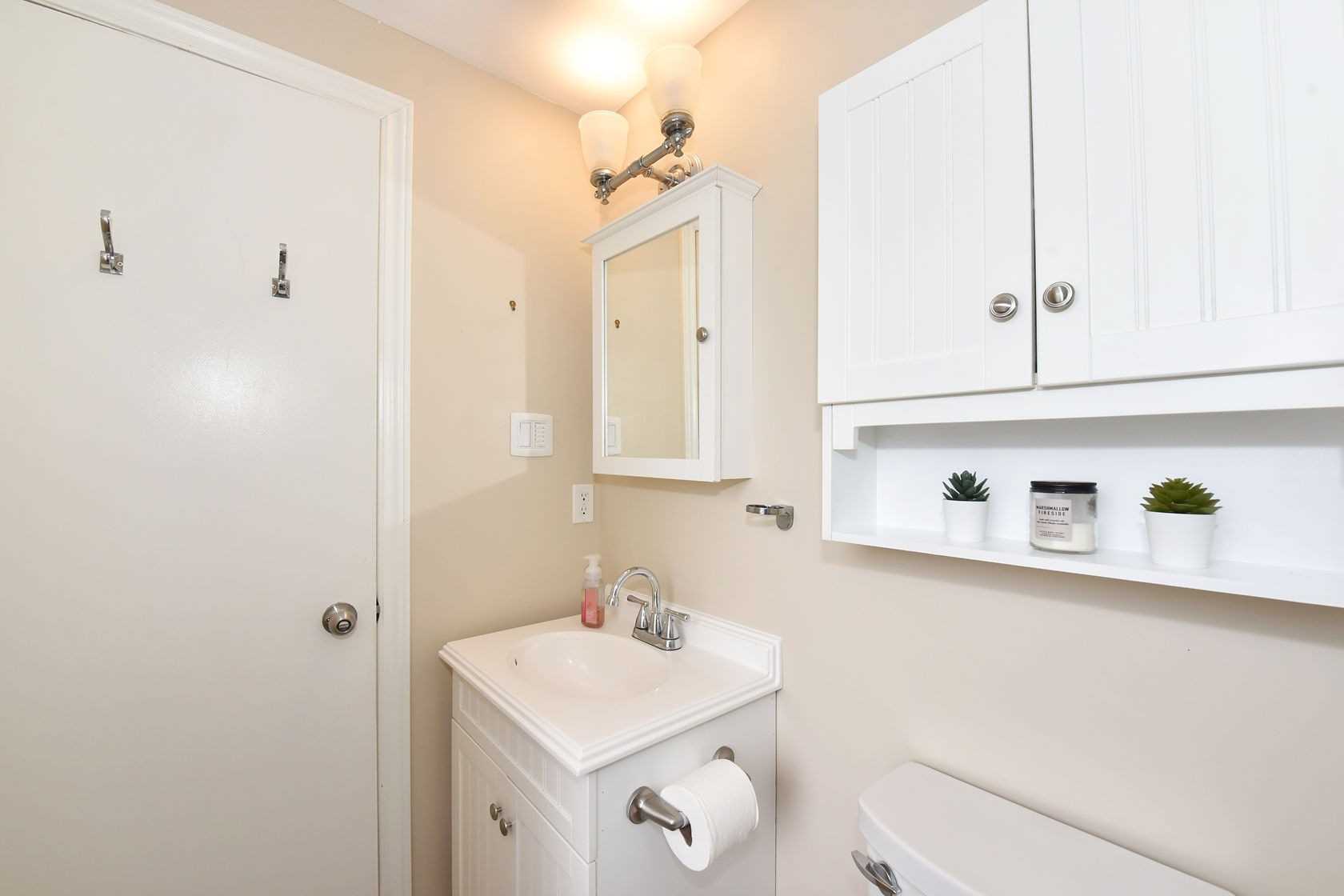 77 Stuart Rd