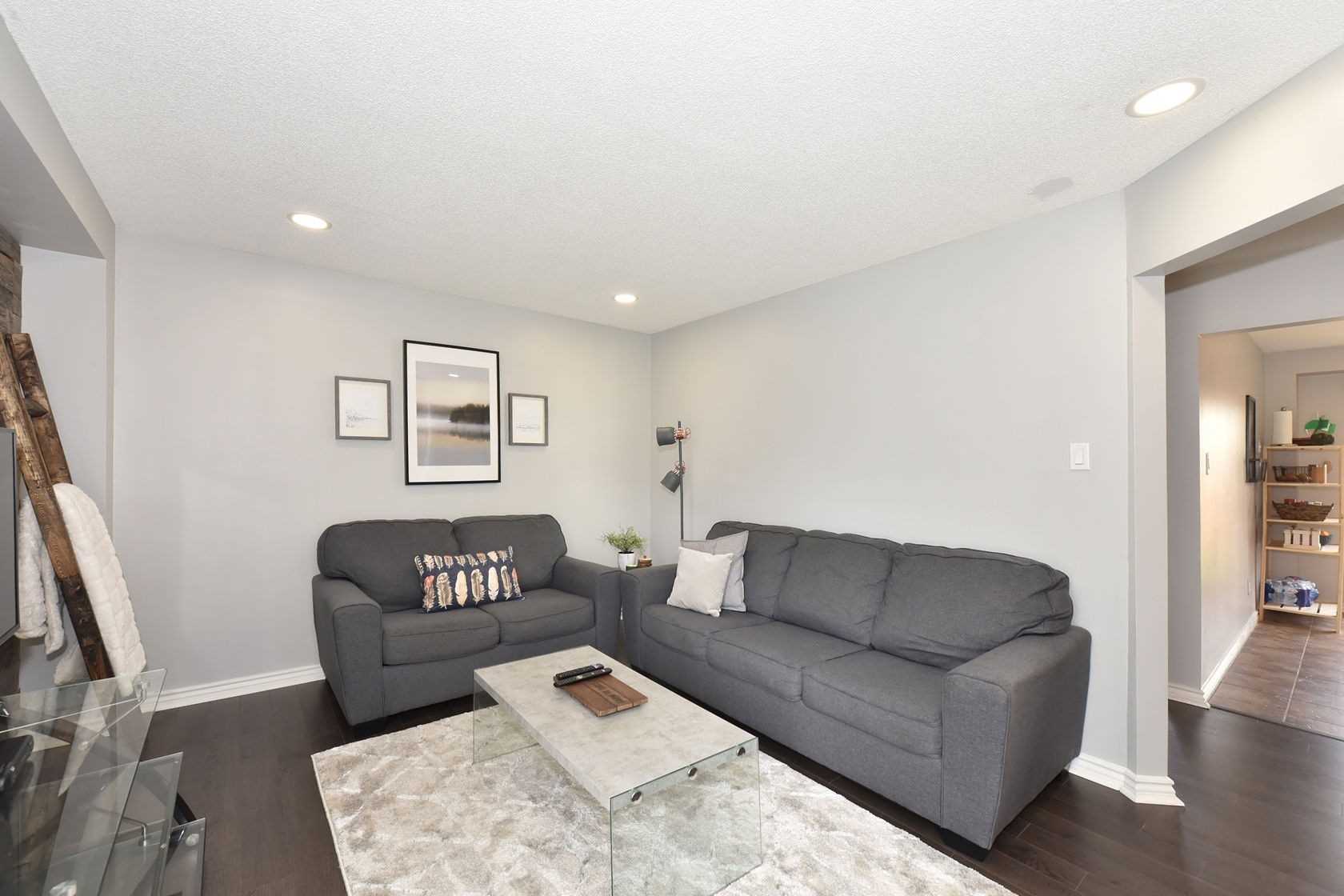 77 Stuart Rd