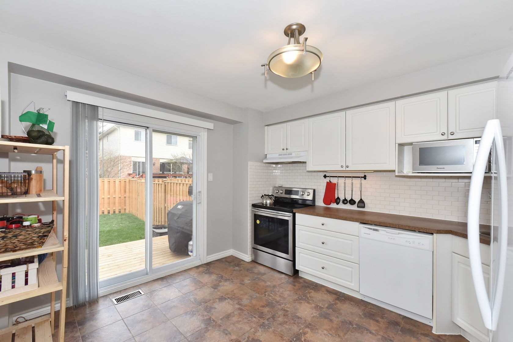 77 Stuart Rd