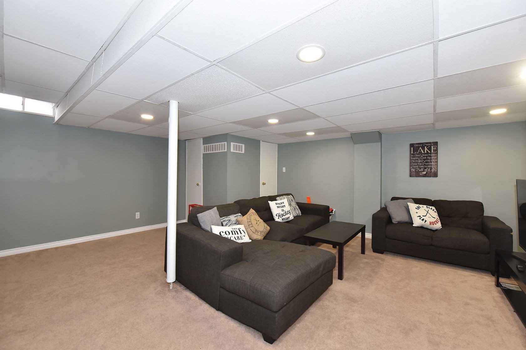 77 Stuart Rd