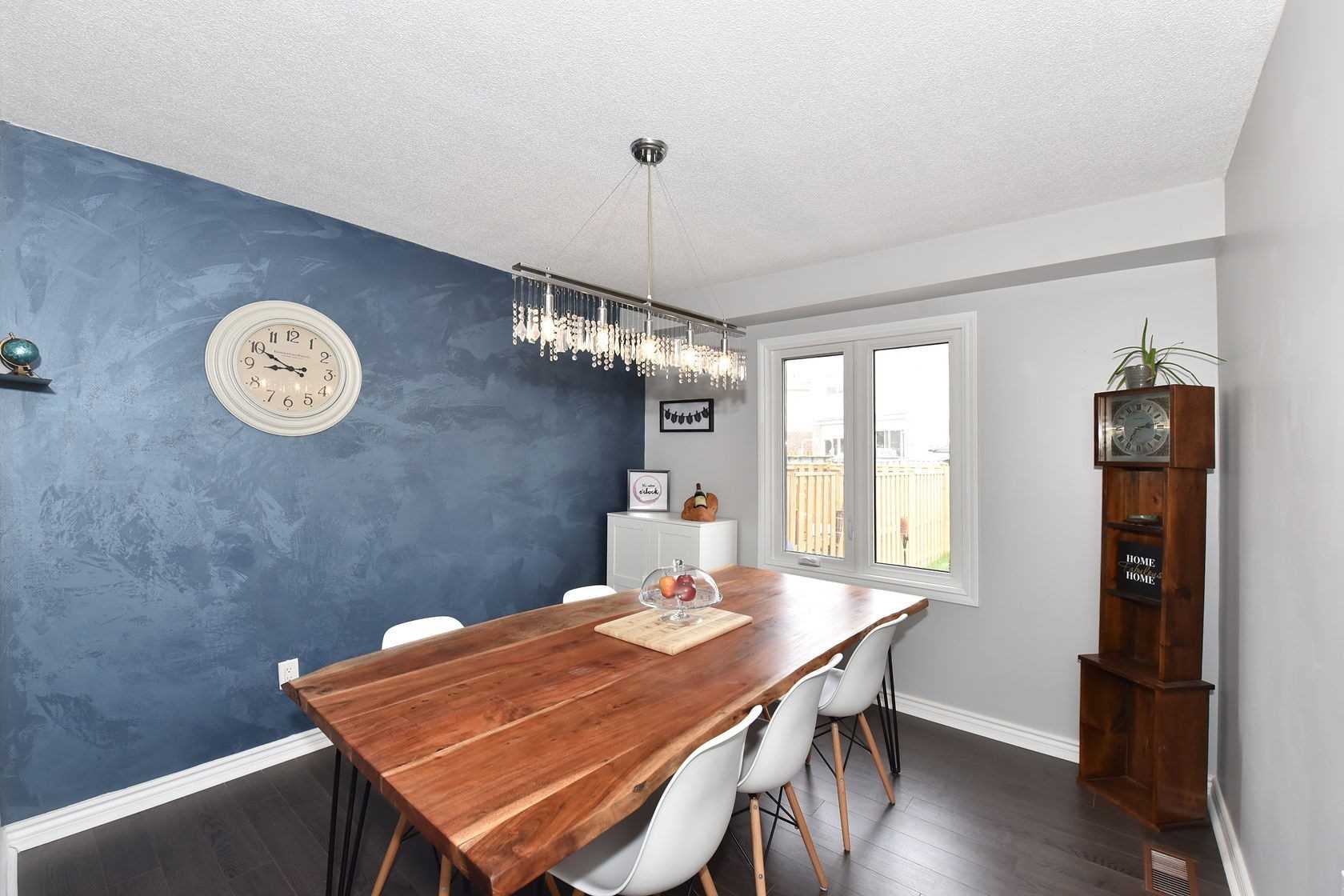 77 Stuart Rd