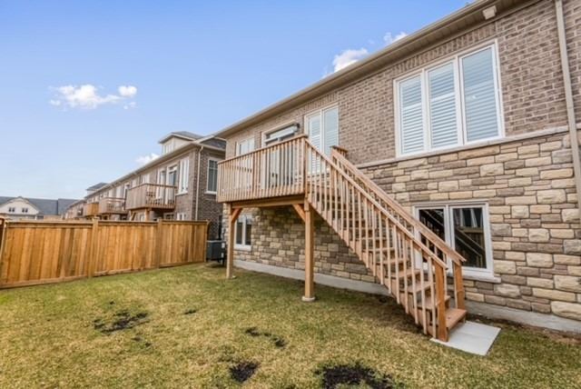 16 Washburn Path