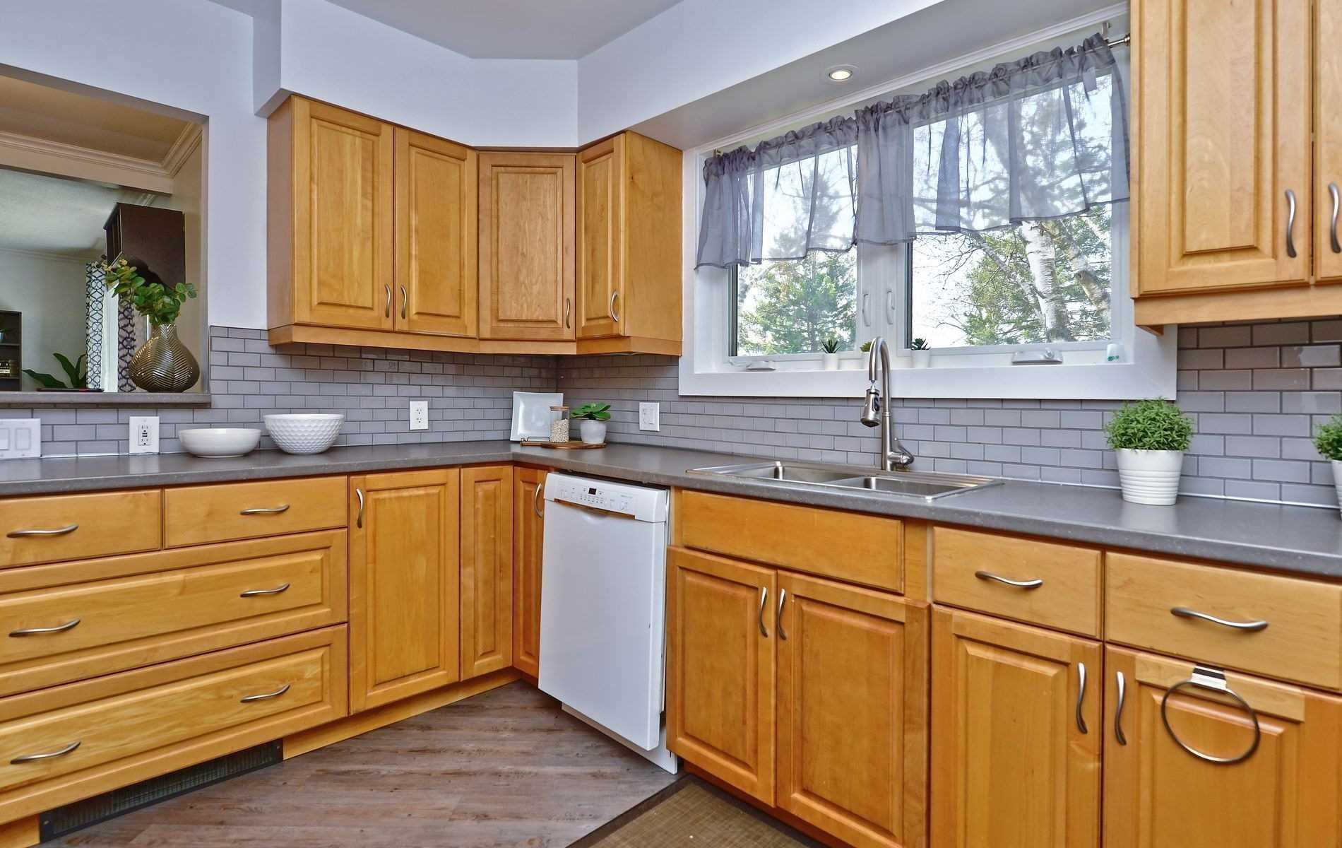 154 Burcher Rd