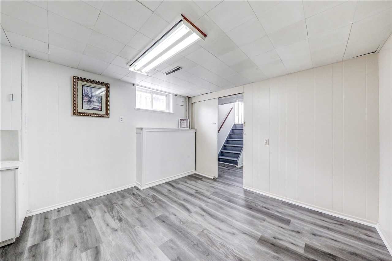 24 Gable Pl