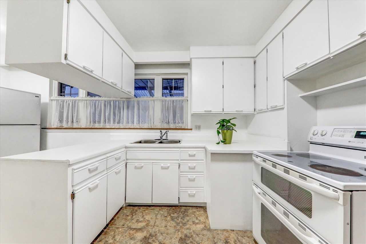 24 Gable Pl