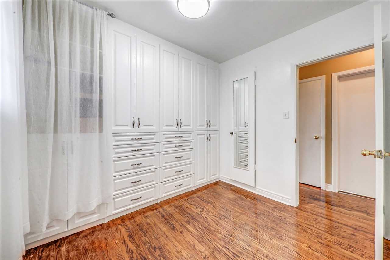 24 Gable Pl