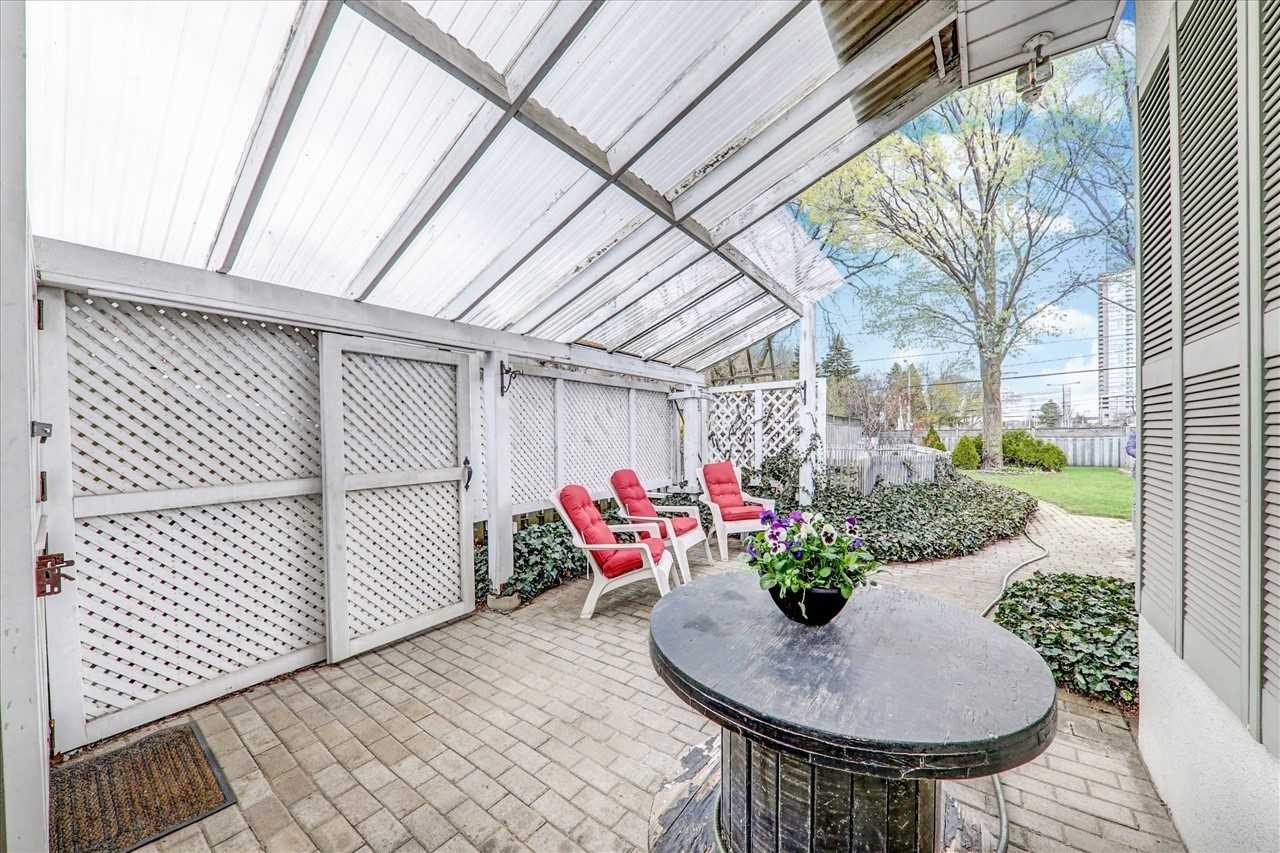 24 Gable Pl