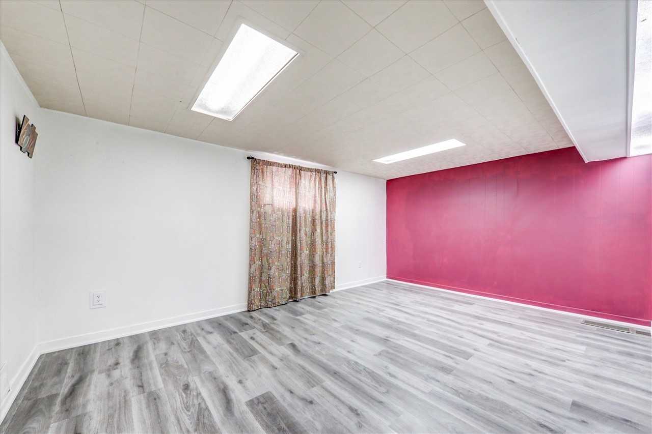 24 Gable Pl